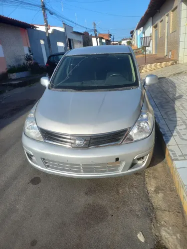 Nissan Tiida Sedan 1.8 16V Flex Fuel 4P 2012