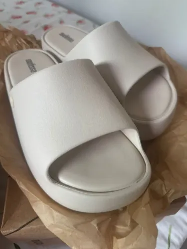 Melissa n 36