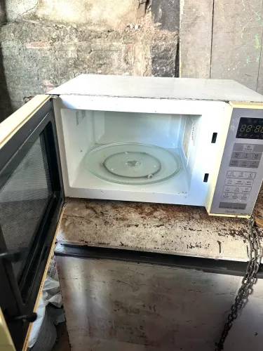 MICROONDAS PANASONIC 25L