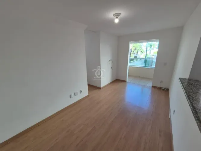 Apartamento para Locação em Mauá, Parque São Vicente, 3 dormitórios, 1 suíte, 2 banheiros,