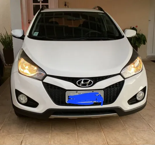 Hyundai HB20X Style 1.6 Flex 16V Mec. 2014