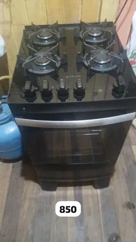 Fogão pouco tempo de uso