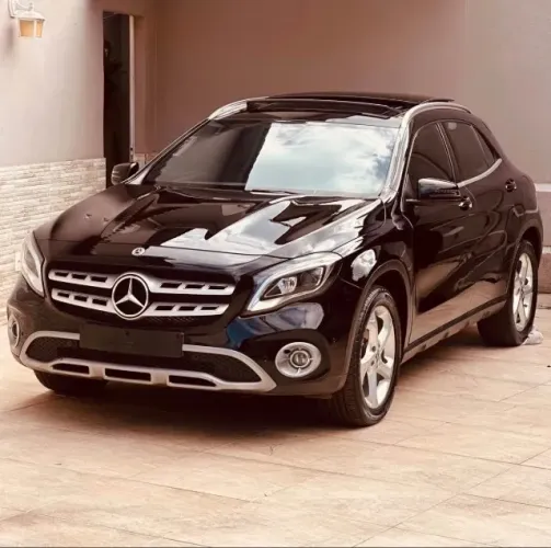 Mercedes-Benz GLA 200 Adv. 1.6/1.6 TB 16V Flex Aut. 2019