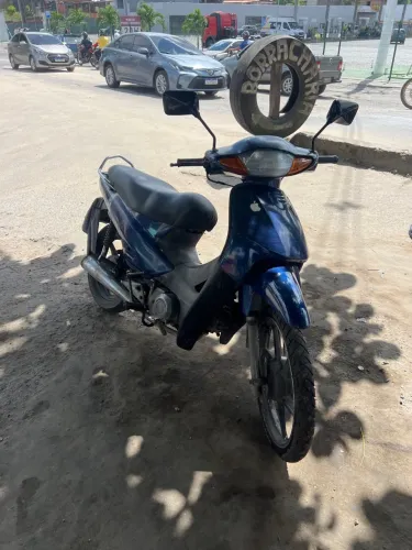 Honda biz 100 es 2005