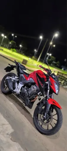 Cb 300 twister