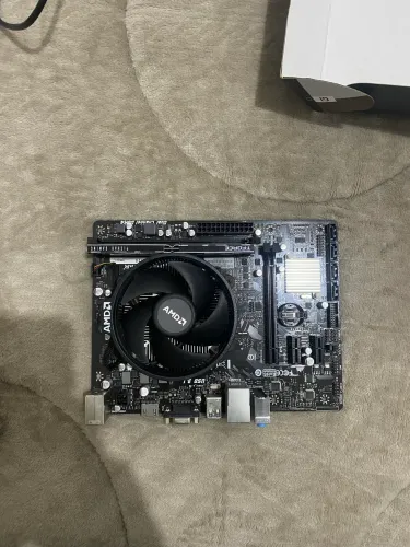 Kit Biostar A320MH + Memória T-Force Vulcan 8GB DDR4 3200MHz