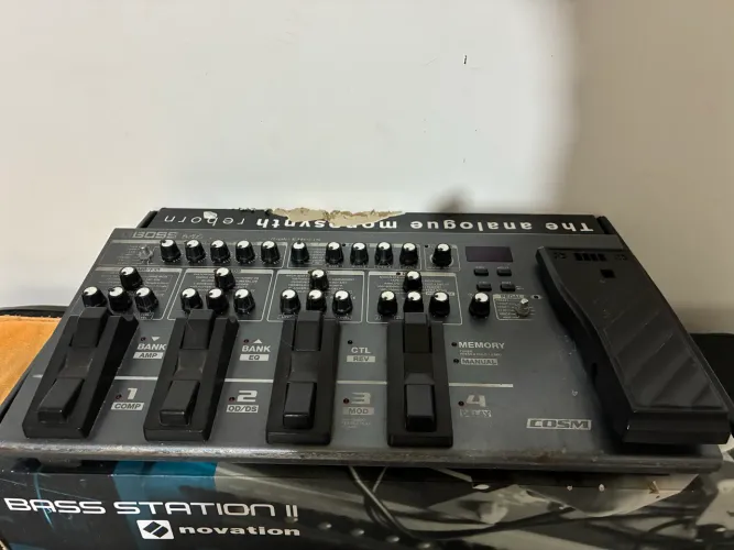 Boss ME-80