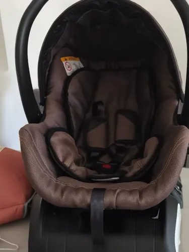 Bebê Conforto Semi Novo - Excelente Estado