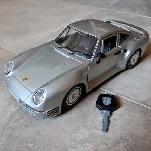 Rara Miniatura Porsche 959 - made in Italy - Tonka Polistil 1:18