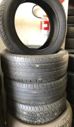 pneus semi novos eu tenho o seu