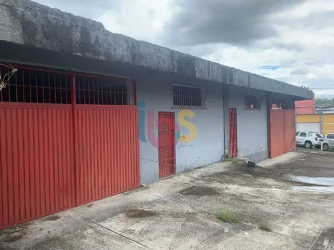 ALUGO GALPÃO COMERCIAL