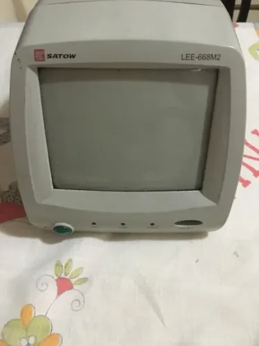 Mini Monitor Satow LEE 668m2 - Sucata - leia