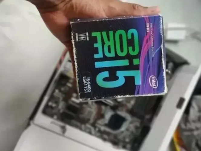 Processador Intel Core I5 8400