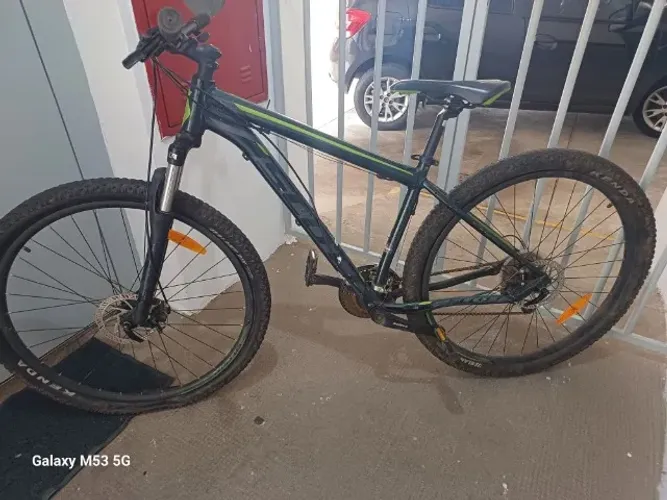 Bicicleta Mountain Bike Scott - Aro 29 - Ano: 2021