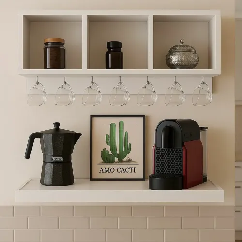 Prateleira para cozinha com suporte para xícaras