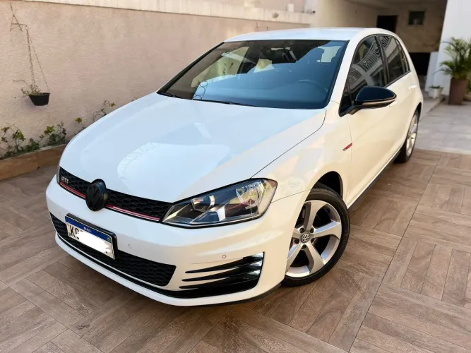 Volkswagen Golf GTI 2.0 TSI 220cv Aut. 2015