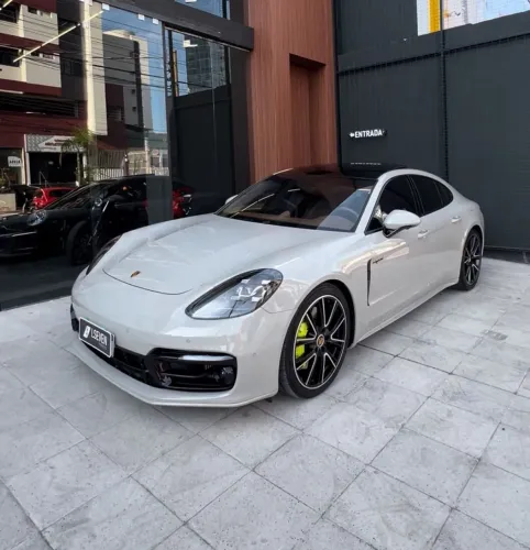 Porsche Panamera 4 E-hybrid 2.9 462cv 2021