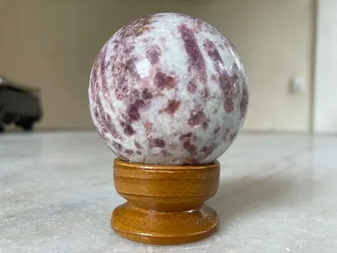Esfera de Turmalina Rubelita 