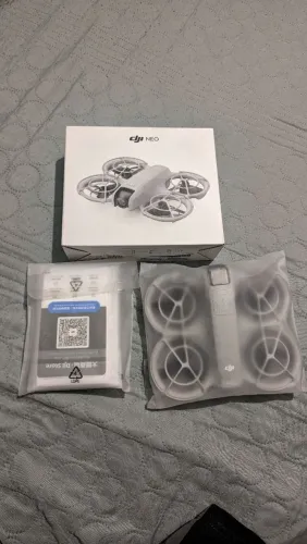 Drone DJI Neo - Novo na Caixa