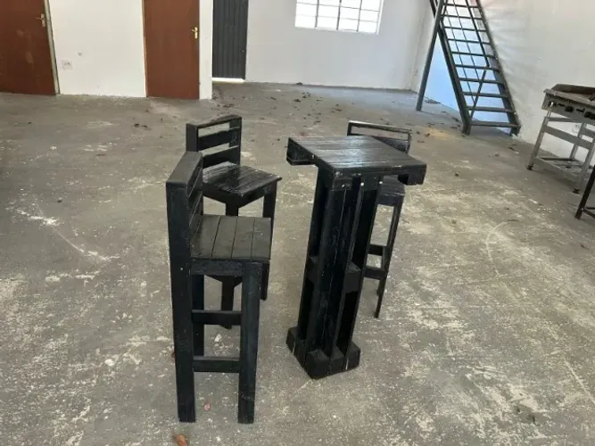 Mesa de Madeira Bistrô 3 Cadeiras 1 Mesa