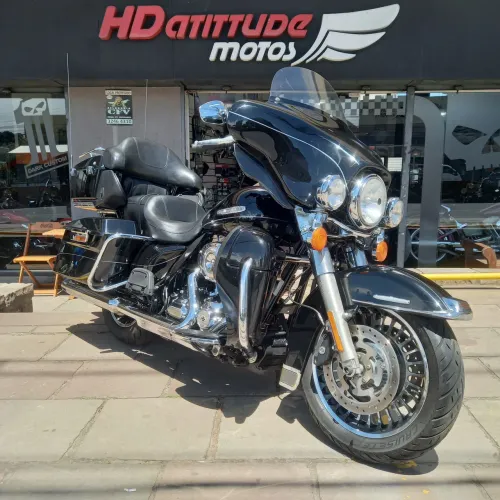 Harley - Davidson Electra Ultra Glide - FLHTK - 2013 - Único Dono