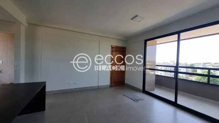 Apartamento para aluguel, 3 quartos, 1 suíte, 1 vaga, Santa Mônica - Uberlândia/MG