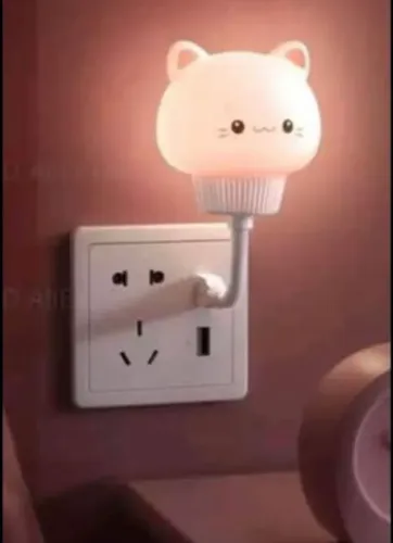 Luminária gato olhos abertos com controle remoto