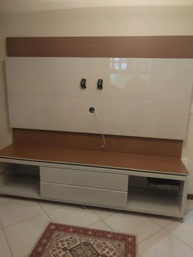 Rack e painel off White