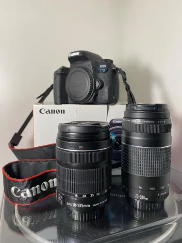 Canon EOS 77D (13 mil cliques) [LEIA A DESCRIÇÃO]
