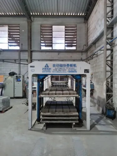 Fábrica completa de Blocos e piso qt10