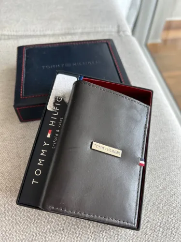 Carteira masculina Tommy Hilfiger