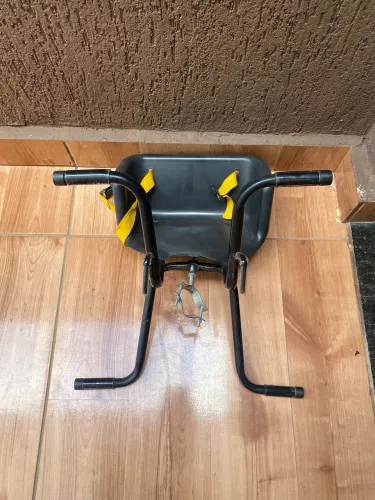 Cadeirinha de criança pra bicicleta
