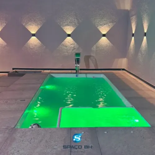 Piscina de Fibra - OCEANO FIT 7.00 X 2.80 X 1.40 C/SPA - Spaço Bh