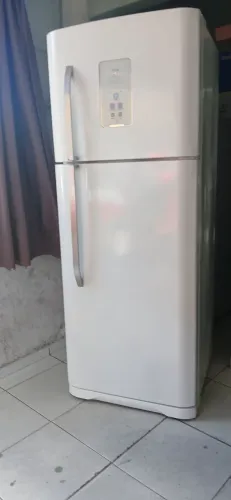Geladeira Electrolux funcionando perfeitamente