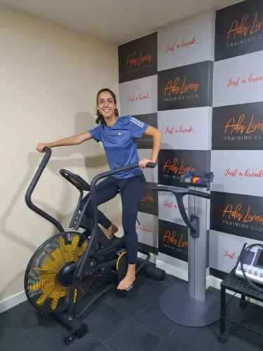 AIR BIKE CONCEPT PROFISSIONAL - PERFEITA PARA ESTÚDIOS E TREINOS INTENSOS!