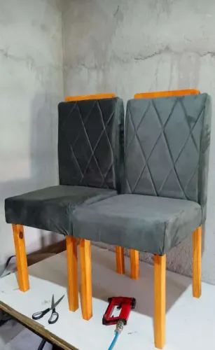Cadeiras com cabeceira para jantar