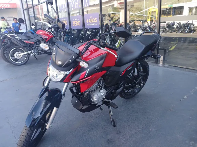 Alugo Moto Factor 150 nova !!! 300 a semana