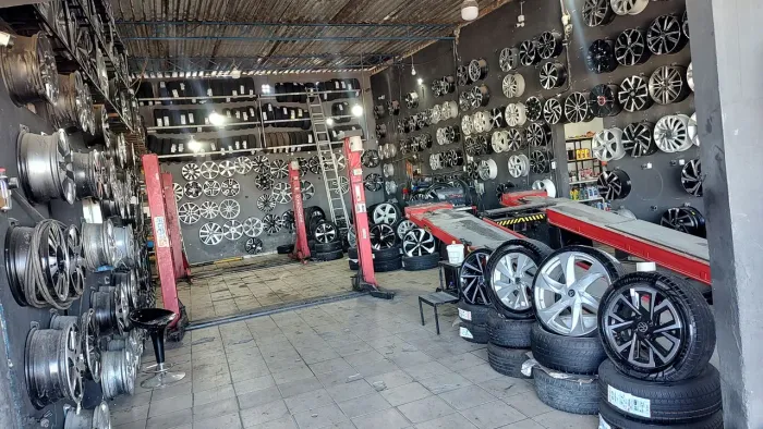 rodas e pneus novos e usados em 10 x sem juros 13 14 15 16 17 18 20 22 <br>