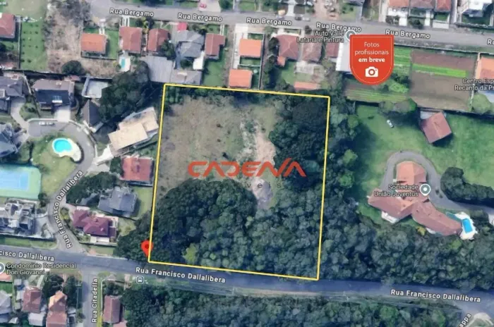 Lote à venda no Santa Felicidade
