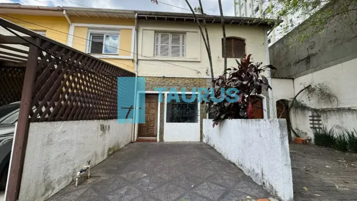 Casa de vila à venda no Campo Belo, 2 quartos, 1 vaga, 85m².