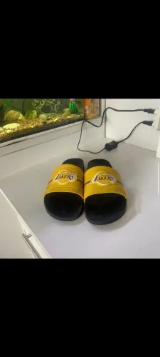 Chinelo Los Angeles Lakers