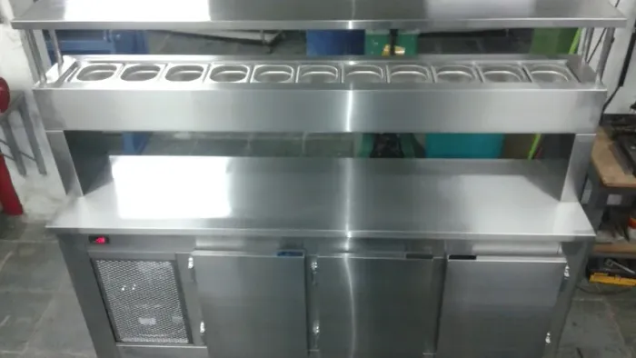 CONDIMENTADORA REFRIGERADA EM INOX-*VALOR DO METRO*