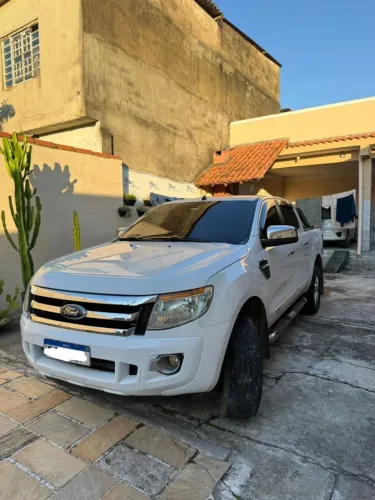Ford Ranger XLT 2.5 16V 4X2 CD Flex 2013