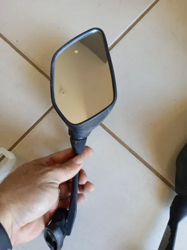 Retrovisor da R15