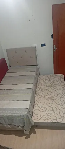 Troco por cama Box de casal ou vendo!