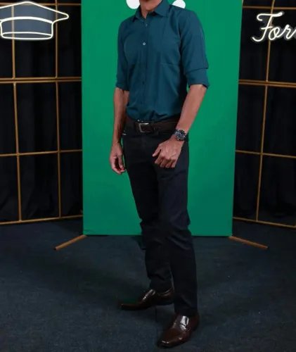 Camisa Social pra Formatura, nova! Com bota fiscal e sacola da loja.