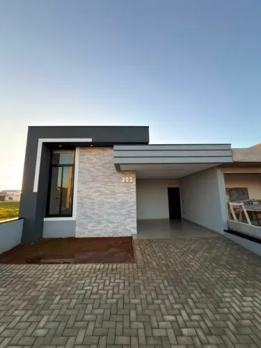 Casa com 2 quartos para alugar, por R$ 2.800/mês - Condominio Tivollli - Itapetinga/SP