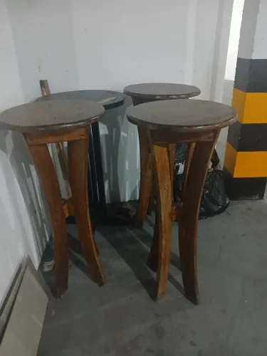 Mesas bistro em madeira maciça preço por unidade