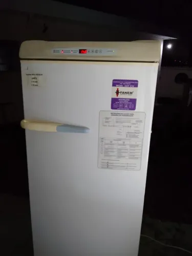 REFRIGERADOR CONSERVADORA CAMÊRA DE VACINAS