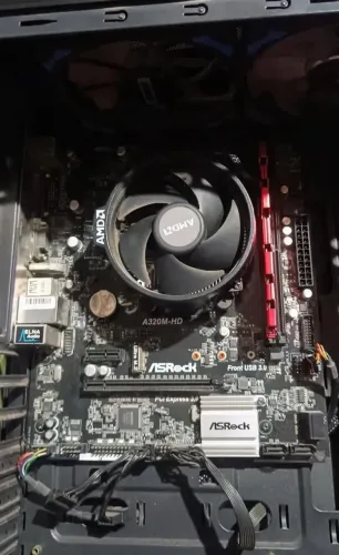 Kit Placa Mãe A320 + Processador Ryzen 5 1600 + 16GB DDR4 (Pronto p/ Uso)